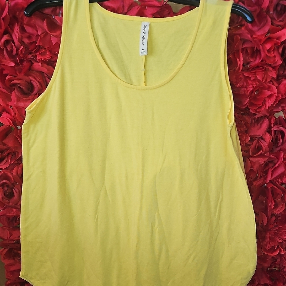 Zenana Premium NWOT Yellow Sleeveless Tank Top Relaxed Fit Size XLarge